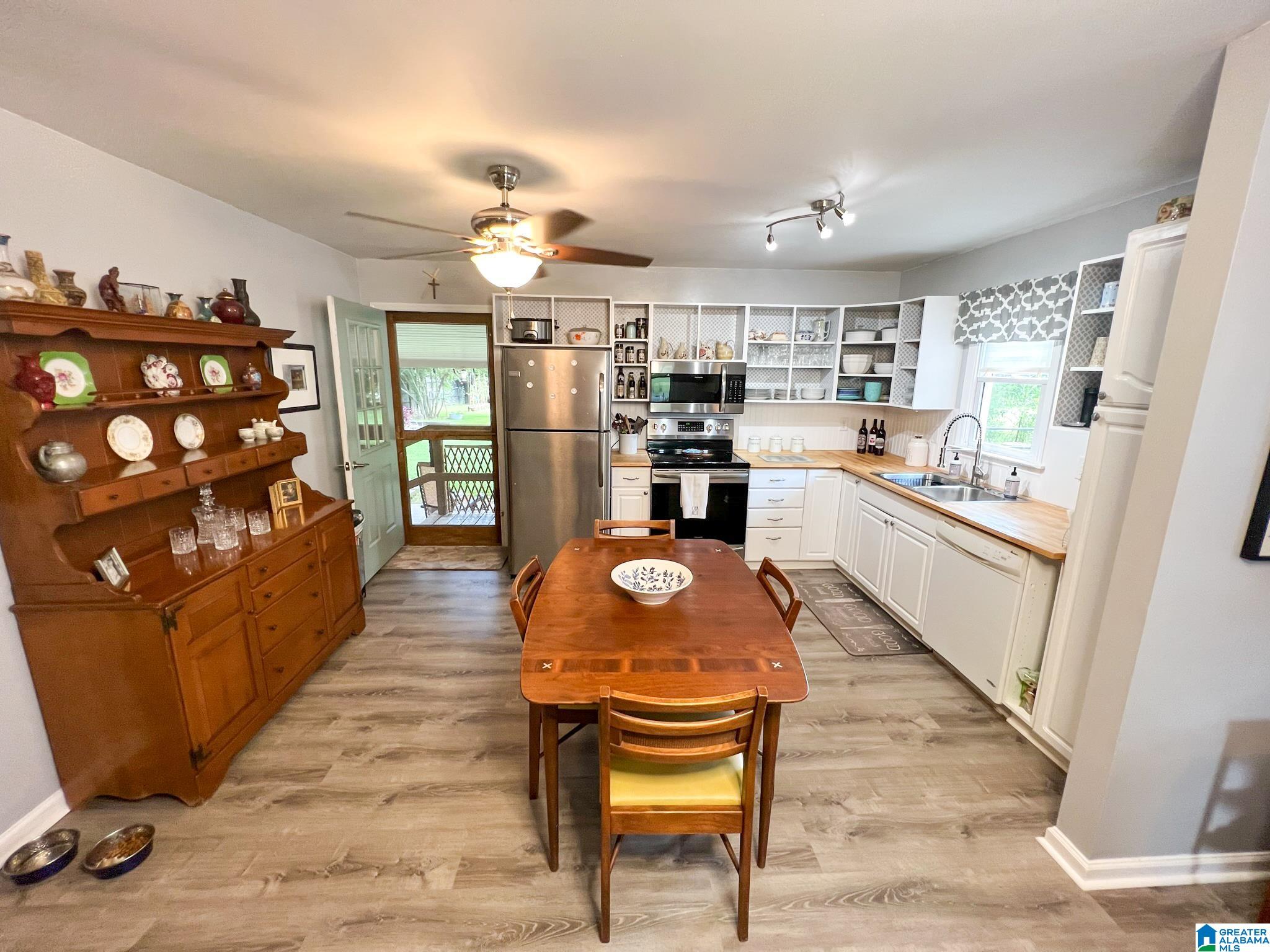 220 Boiling Springs Road Oxford, AL 36203 - Photo 8 of 34
