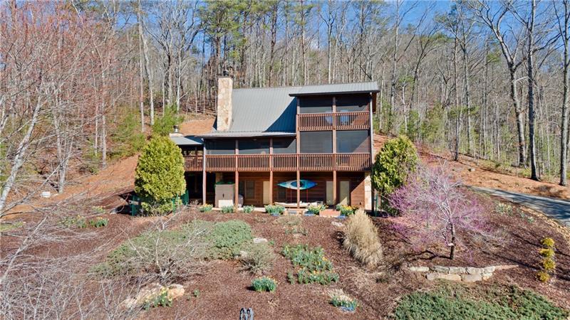 280 Birdseye View Blue Ridge, GA 30513 - Photo 1 of 5 Main View