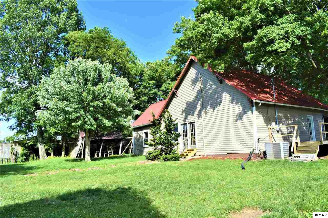 532 Cline Road Dandridge, TN 37725 - Photo 4 of 27 Gallery Image 4