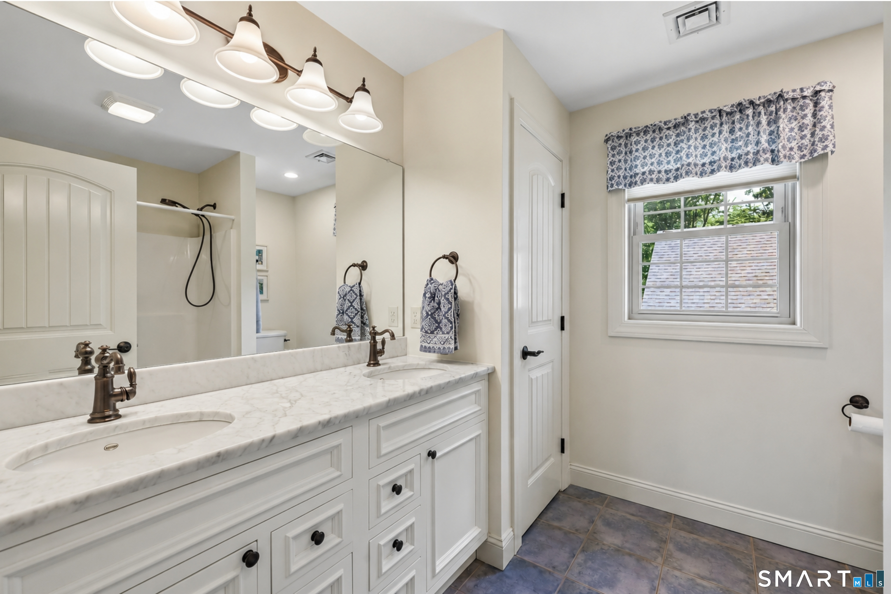 29 Green Valley Lake Road East Lyme, CT 06333 - Photo 22 of 38