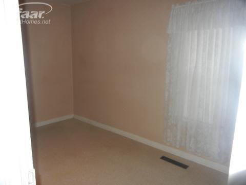 11207 Lytle Road Lennon, MI 48449 - Photo 6 of 12 20144706-5.JPG