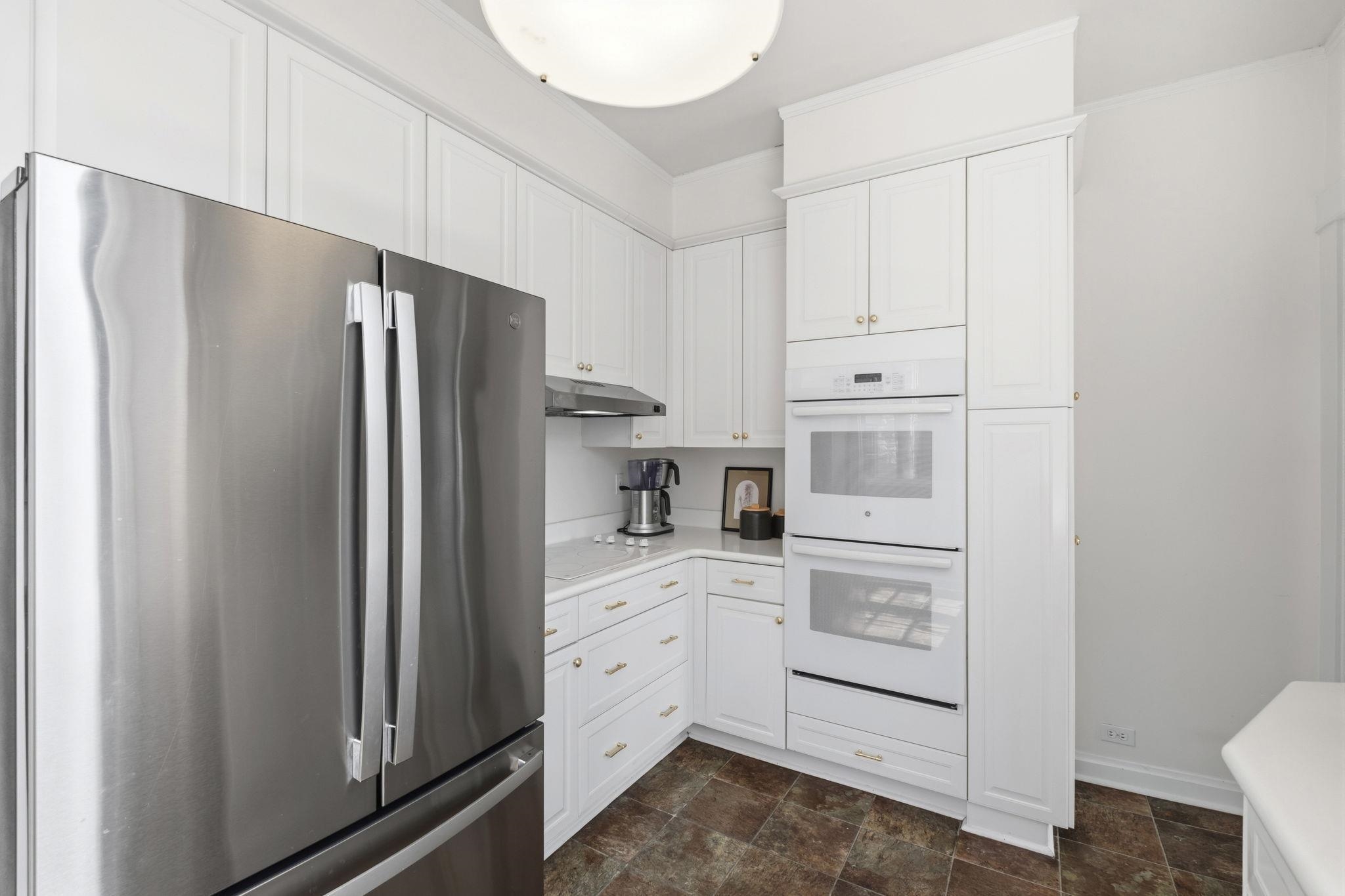 1273 Carr Avenue Memphis, TN 38104 - Photo 15 of 39 Kitchen features stainless steel appliances and a functional layout designed for convenience.