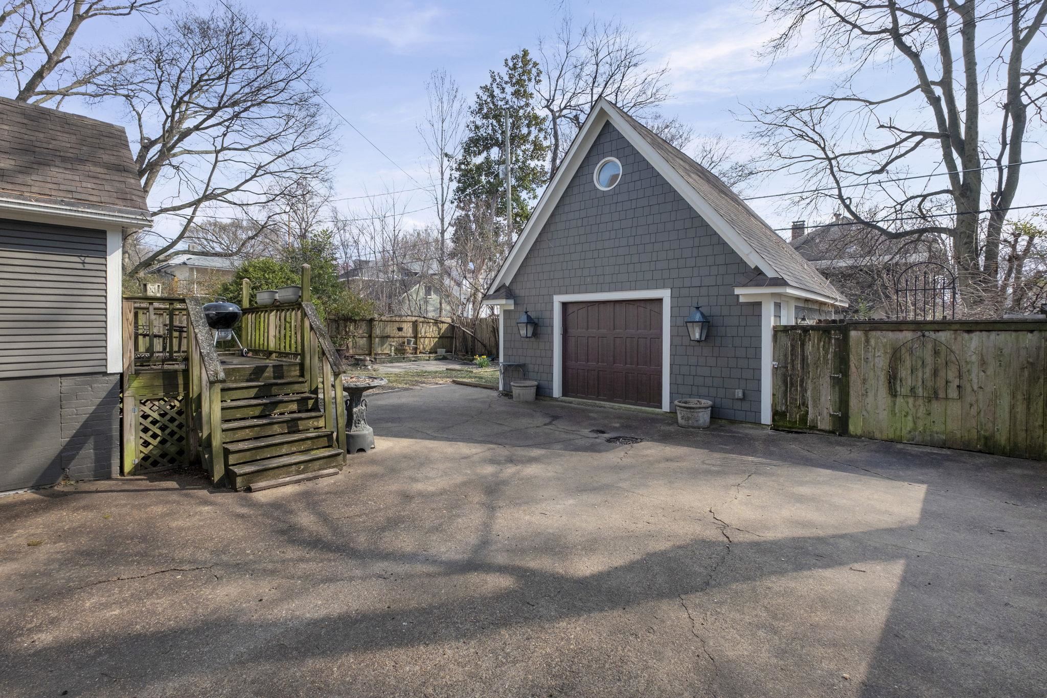 1273 Carr Avenue Memphis, TN 38104 - Photo 31 of 39 Spacious backyard offering room for outdoor gatherings, gardening, or relaxing in a private setting.