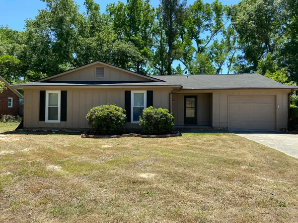 $1,700 | 4532 Hillside Drive, Evans, GA 30809
