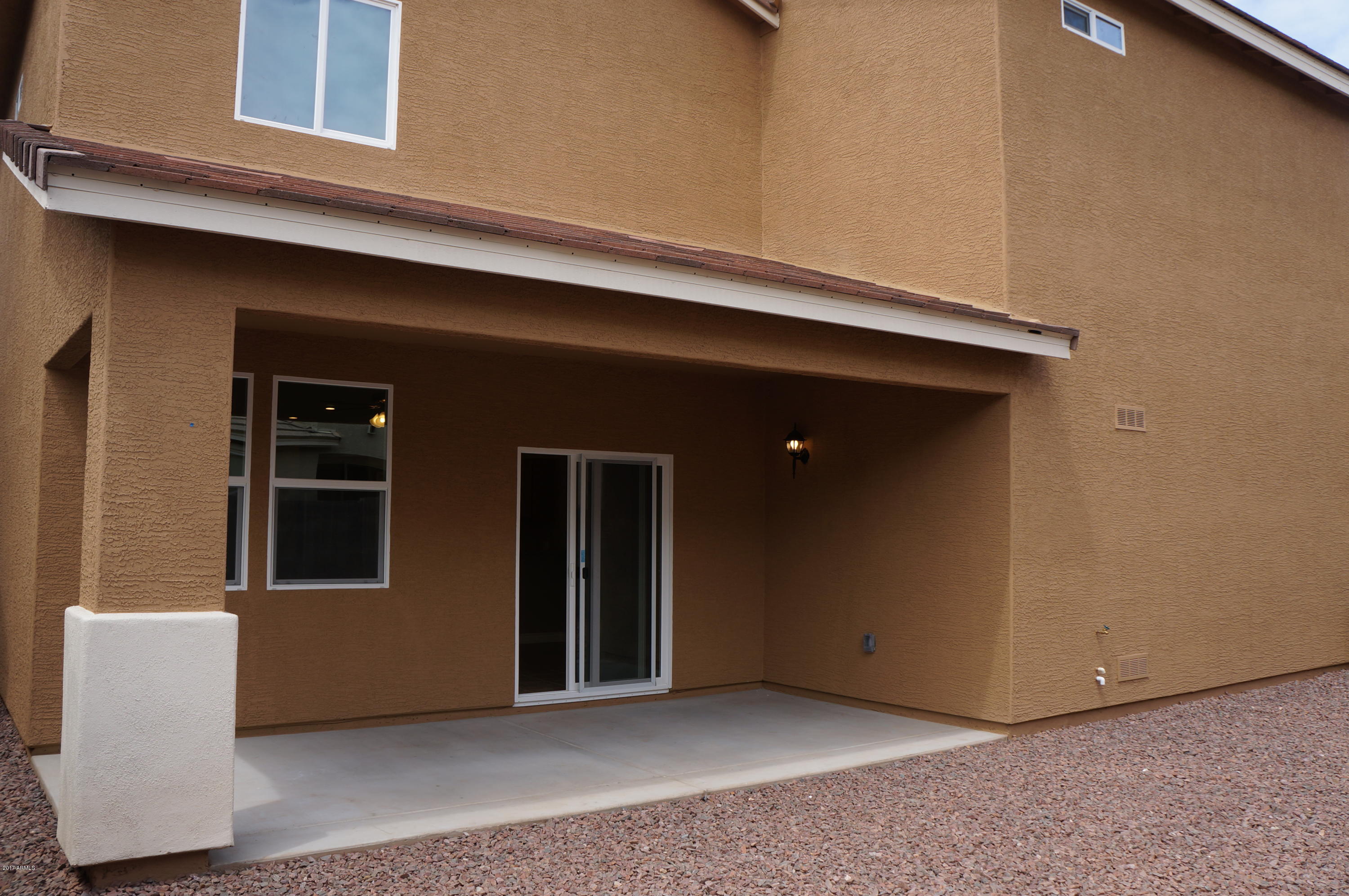 2225 East Pecan Road Phoenix, AZ 85040 - Photo 28 of 33 DSC04421