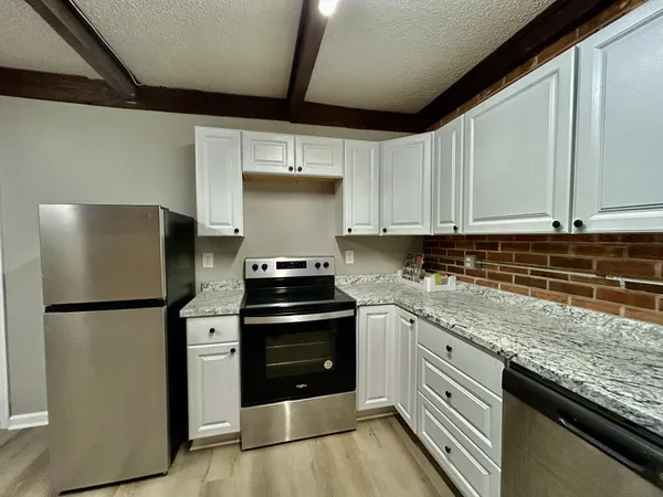 $900 | 2050 Lewisburg Highway, Unit C, Pulaski, TN 38478