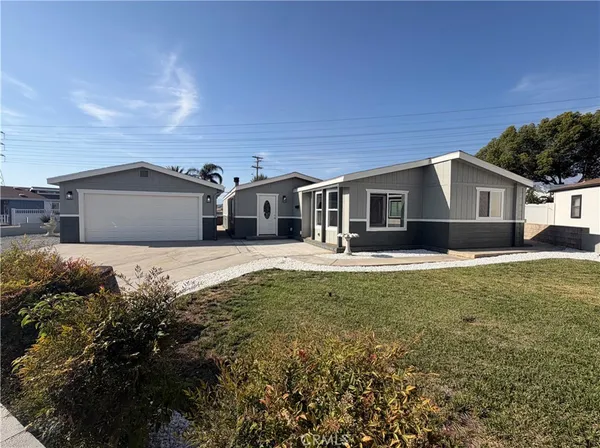 $269,900 | 10961 Desert Lawn Drive, Unit 26, Calimesa, CA 92320