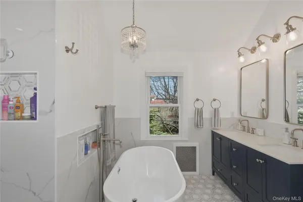 $1,295,000 | 220 Sheridan Avenue, Mount Vernon, NY 10552