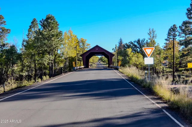 $700,000 | 685 Kuhn Road, Show Low, AZ 85901