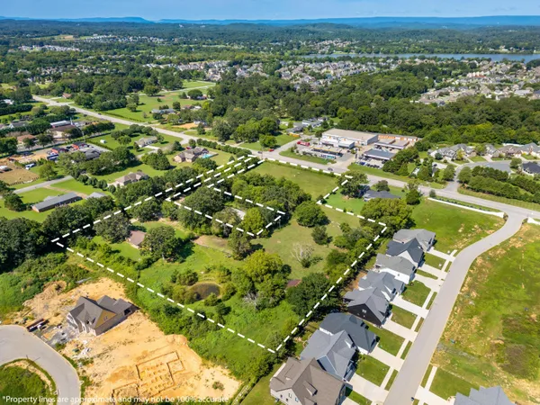 $795,000 | 8110 Ooltewah Georgetown Road, Ooltewah, TN 37363
