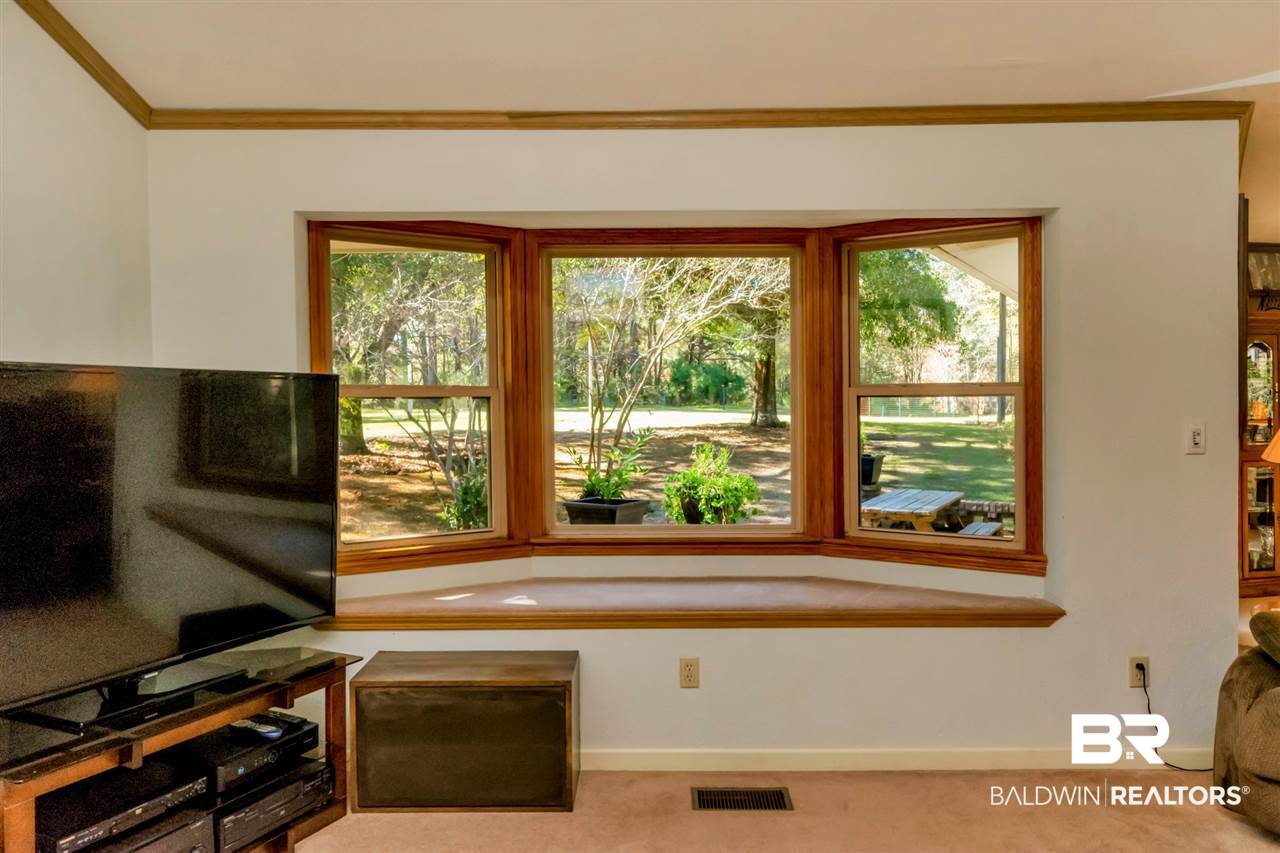 133 Allen Walker Road Grove Hill, AL 36451 - Photo 12 of 46 Great Room