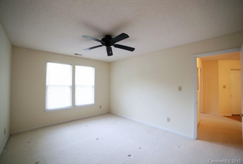 20123 Henderson Road, Unit F Cornelius, NC 28031 - Photo 11 of 13 Gallery Image 11
