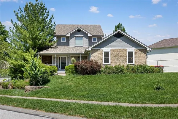 $370,000 | 1708 Marble Drive, Kearney, MO 64060