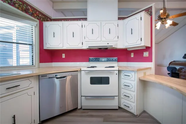 $99,900 | 3104 Donna Drive, Ellenton, FL 34222