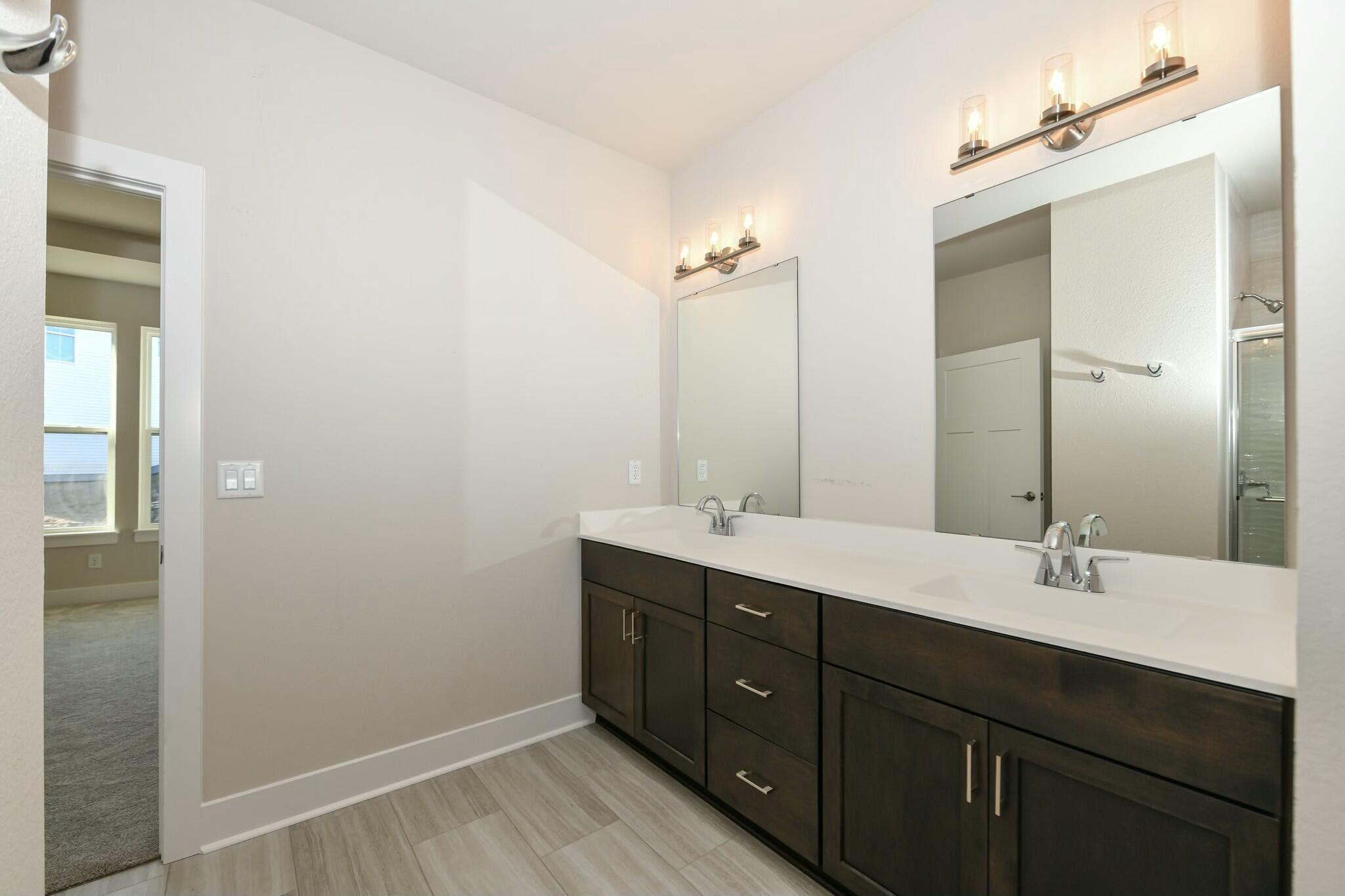 8312 85th Avenue Pleasant Prairie, WI 53158 - Photo 8 of 22 20250708181136180523000000-o