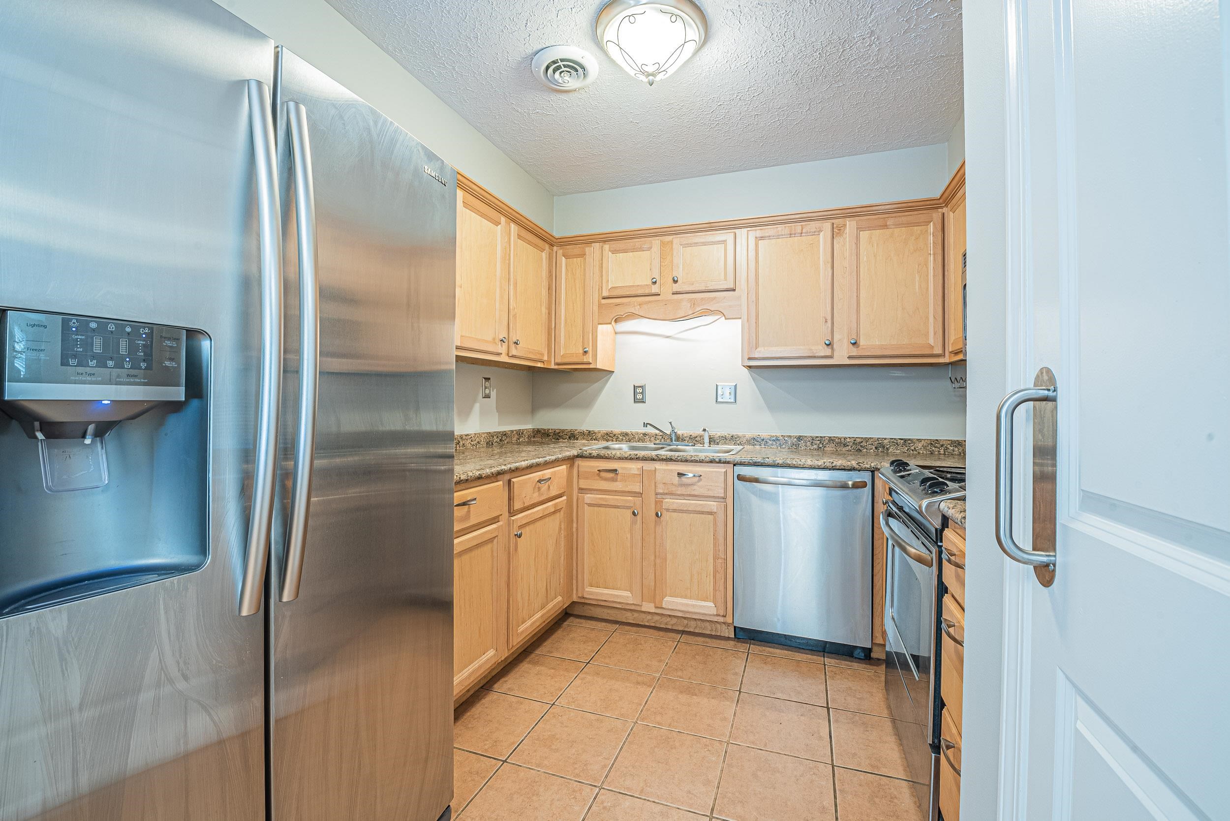 6992 Country Road, Unit 27 Germantown, TN 38138 - Photo 12 of 25 Gallery Image 12