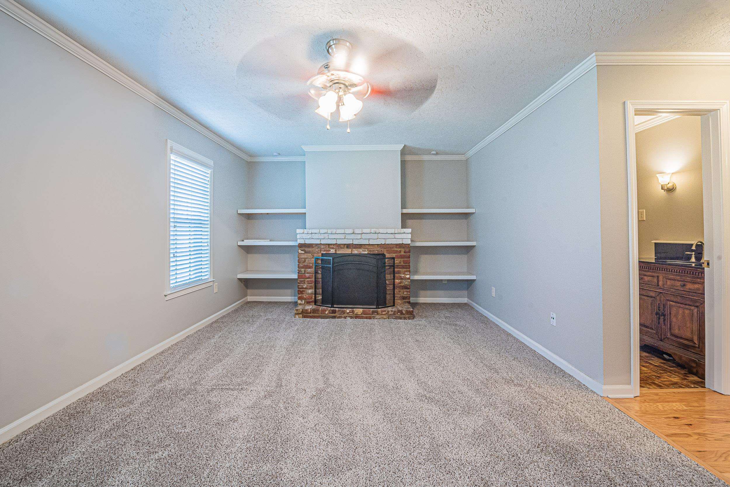 6992 Country Road, Unit 27 Germantown, TN 38138 - Photo 3 of 25 Gallery Image 3