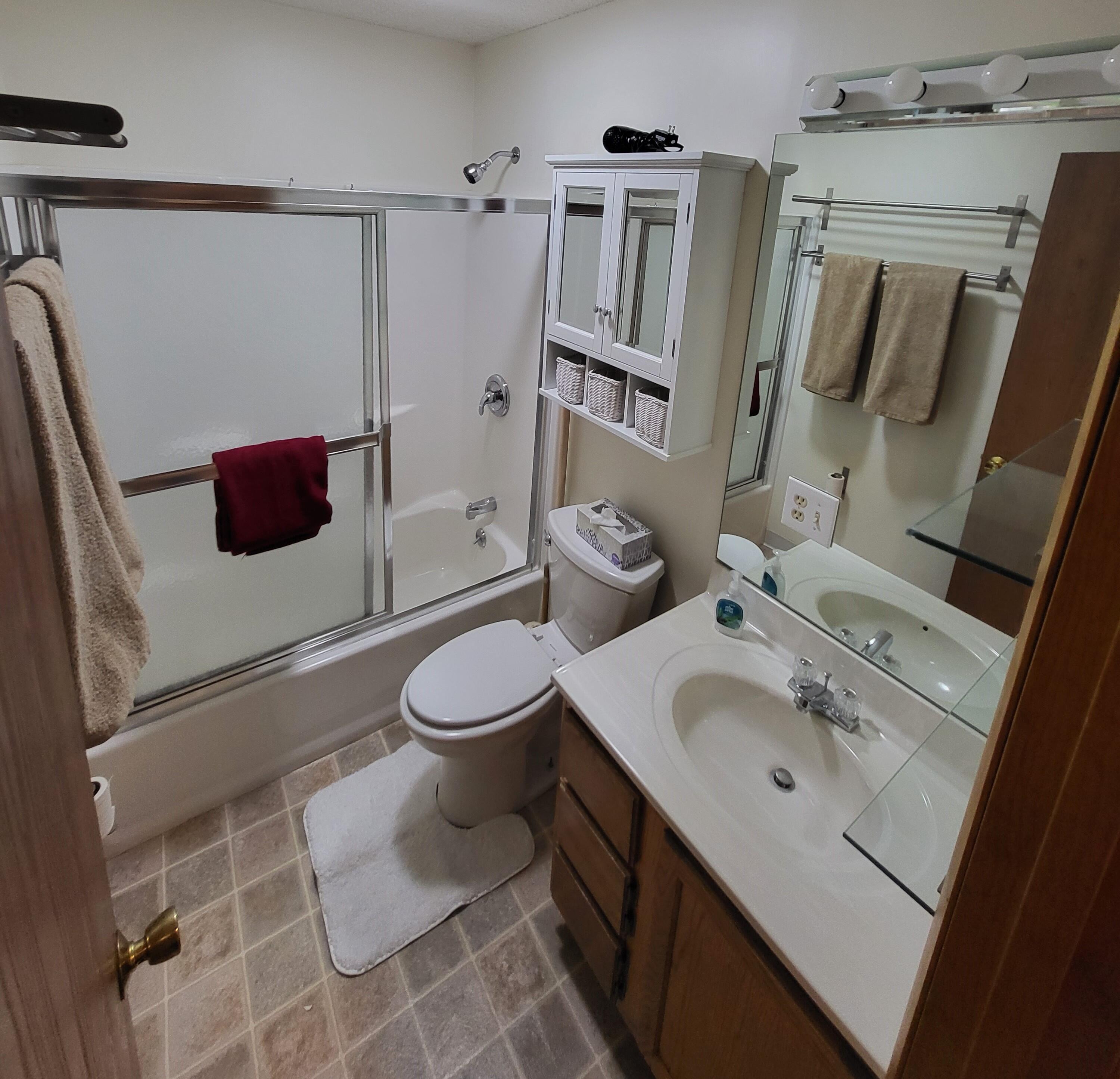 8 Fall Line Drive, Unit N104 Newry, ME 04261 - Photo 13 of 17 n104-bath