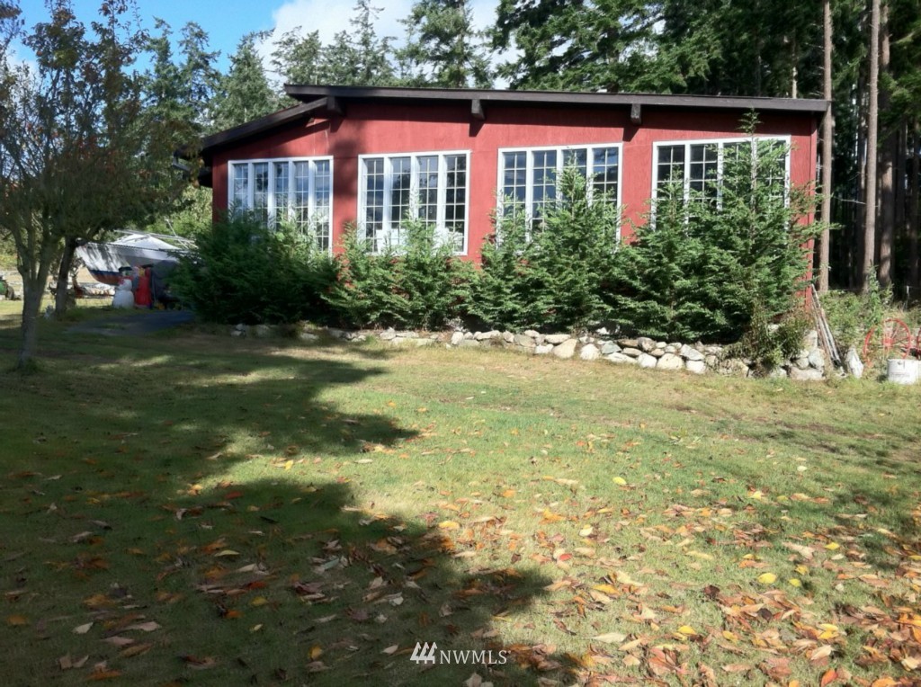 5233 Shore Meadow Road Freeland, WA 98249 - Photo 3 of 6 Gallery Image 3