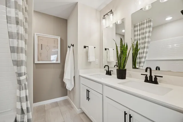 $448,365 | 14399 104th Avenue North, Maple Grove, MN 55369