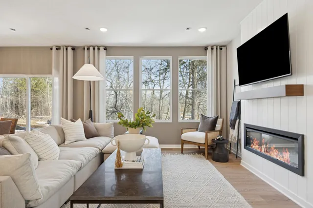 $448,365 | 14399 104th Avenue North, Maple Grove, MN 55369