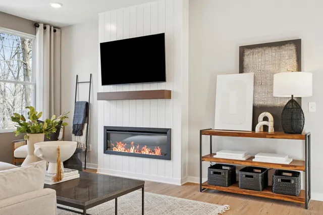 $448,365 | 14399 104th Avenue North, Maple Grove, MN 55369