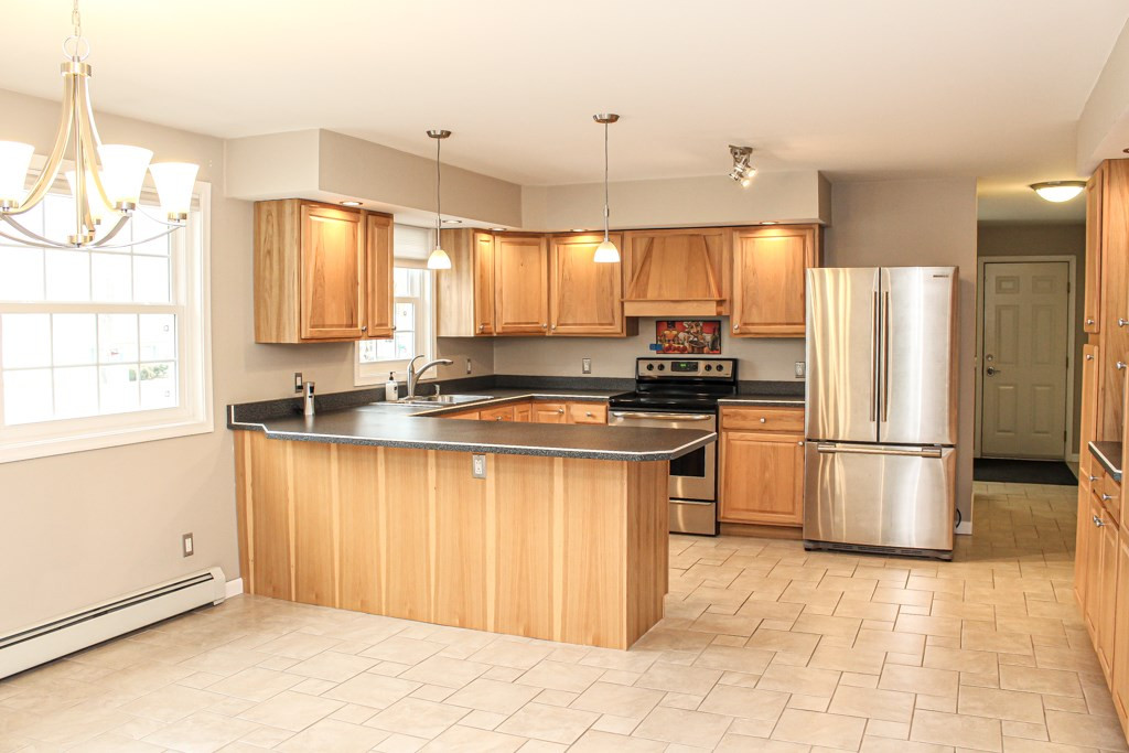 230 Allen Road Plattsburgh, NY 12901 - Photo 8 of 31 Gallery Image 8