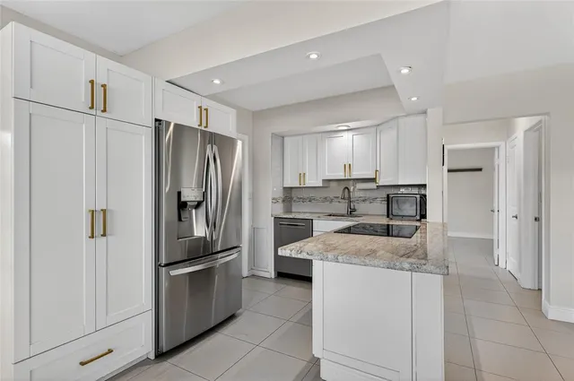 $924,000 | 2110 Northeast 56th Street, Fort Lauderdale, FL 33308