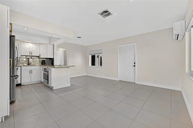 $924,000 | 2110 Northeast 56th Street, Fort Lauderdale, FL 33308