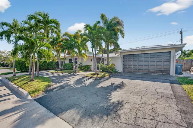 $924,000 | 2110 Northeast 56th Street, Fort Lauderdale, FL 33308