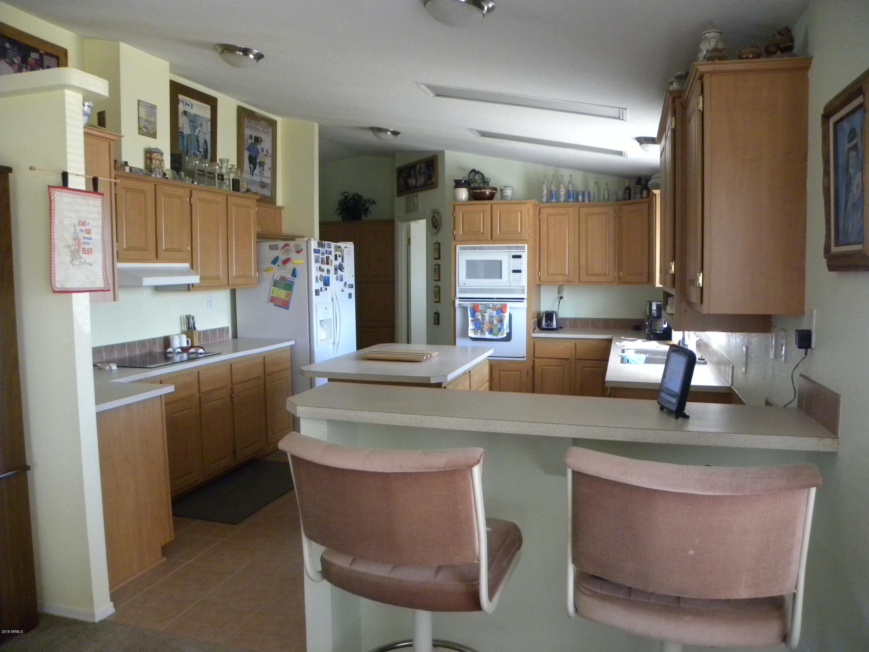 22446 West Peak View Road Wittmann, AZ 85361 - Photo 6 of 21 Kitchen