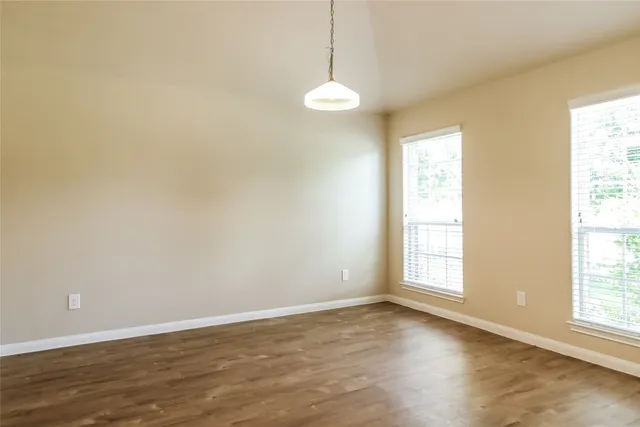 $1,995 | 4309 Windswept Drive, Montgomery, TX 77356