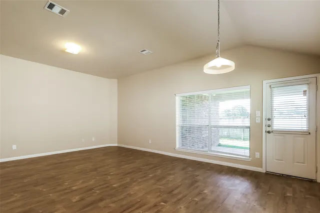 $1,995 | 4309 Windswept Drive, Montgomery, TX 77356