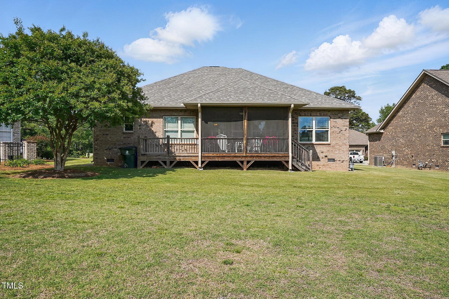 116 Colonade Court Benson, NC 27504 - Photo 31 of 37 a front view of a house with garden