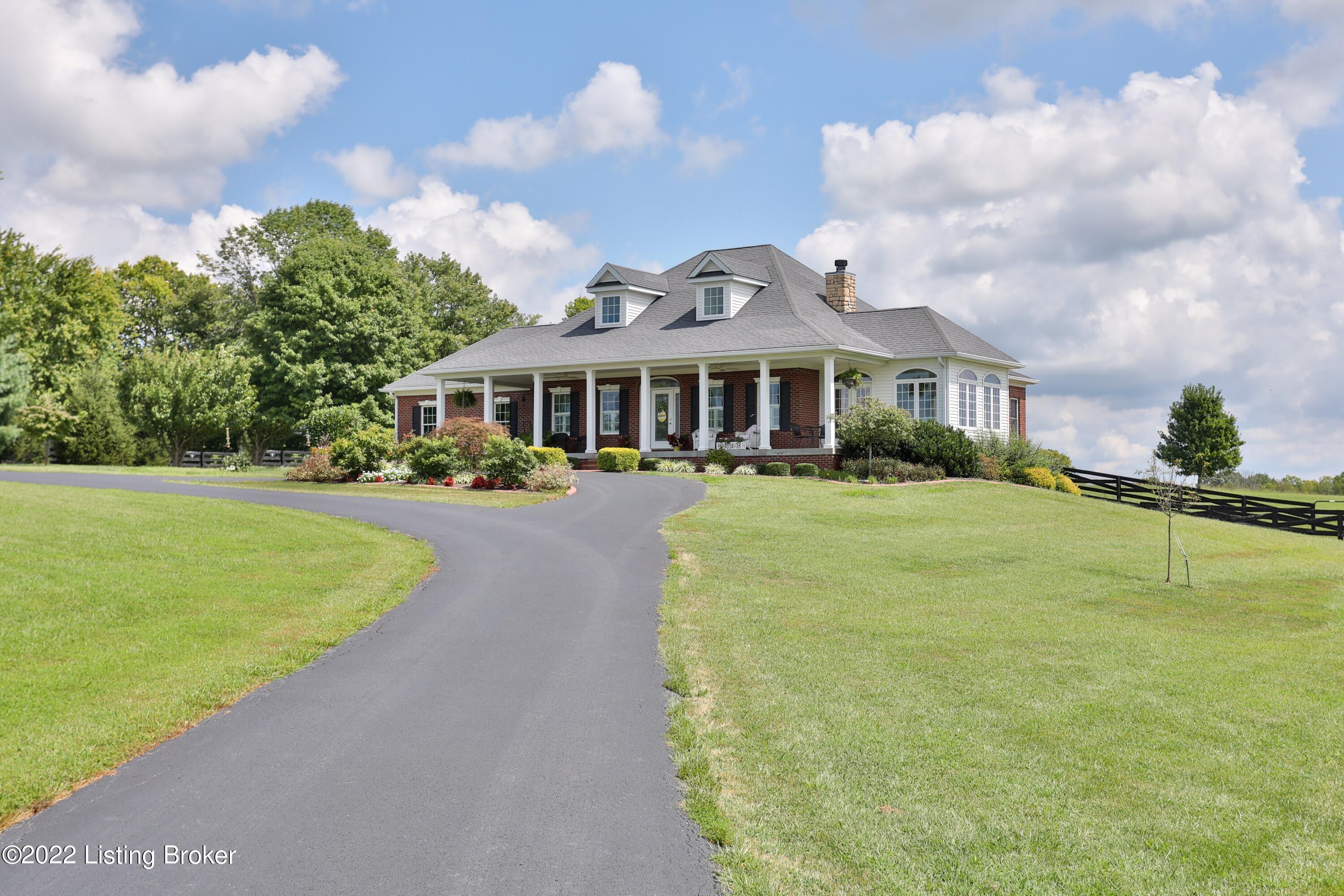 4275 Todds Point Road Simpsonville, KY 40067 - Photo 3 of 55 E3B1390D-4187-4937-900C-1D7C4C84DC29