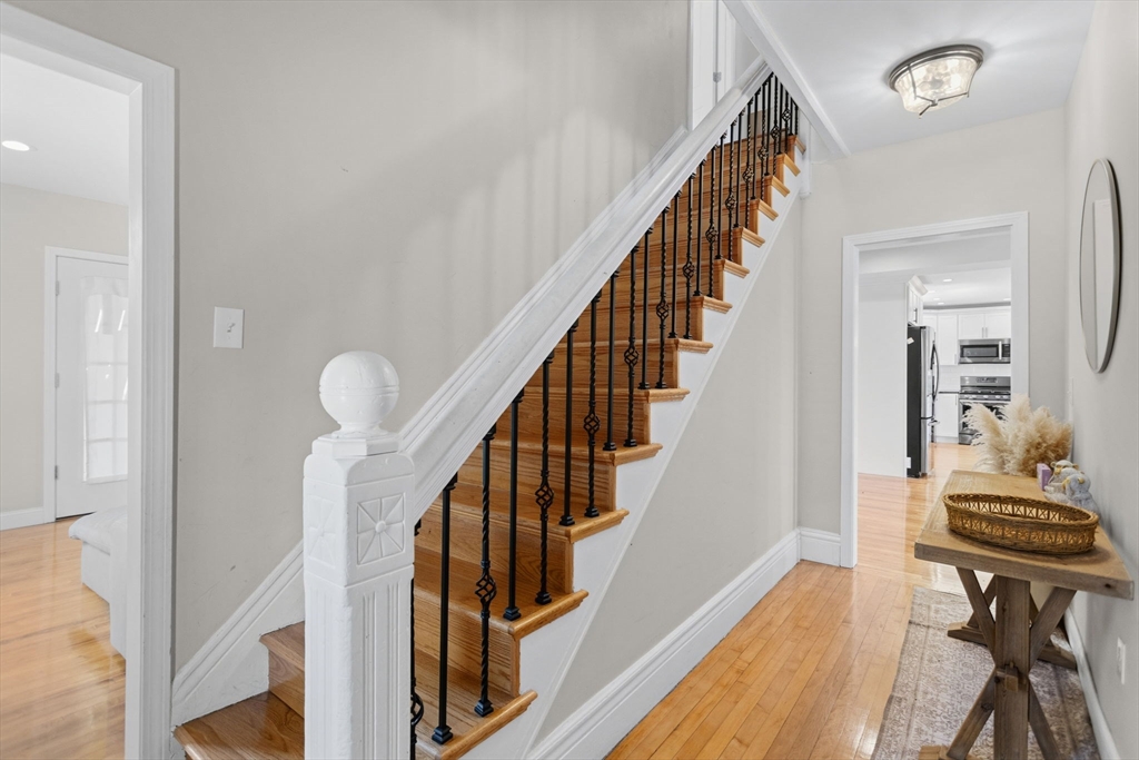 1159 River Road Agawam, MA 01001 - Photo 4 of 42