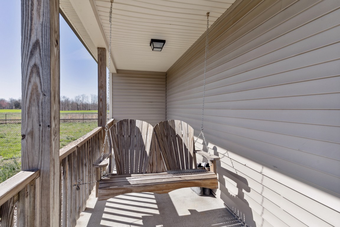 957 Jimtown Road Lafayette, TN 37083 - Photo 4 of 25 a view of balcony with furniture
