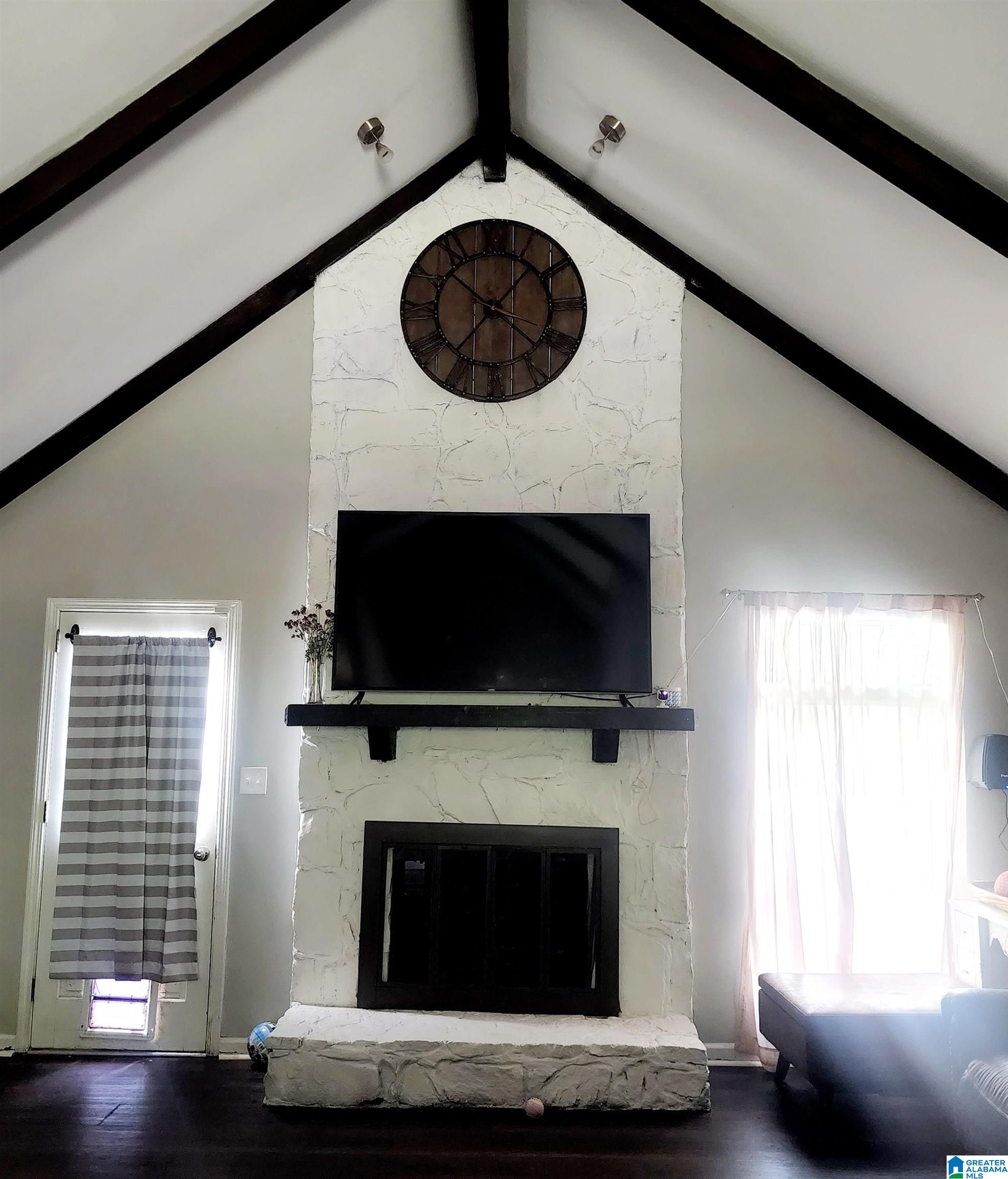 117 Mountain Parkway Alabaster, AL 35114 - Photo 2 of 7