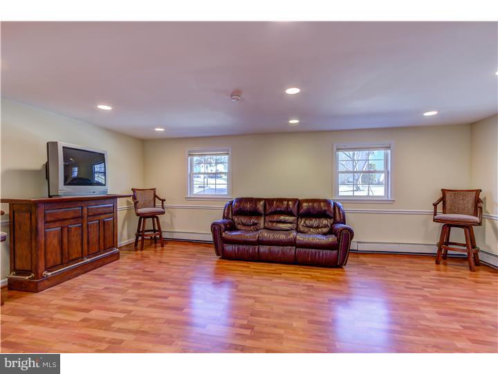 57 Morgan Road Aston, PA 19014 - Photo 12 of 25 Family Room