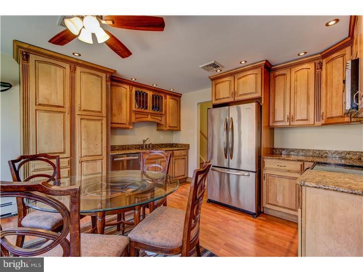 57 Morgan Road Aston, PA 19014 - Photo 8 of 25 Kitchen