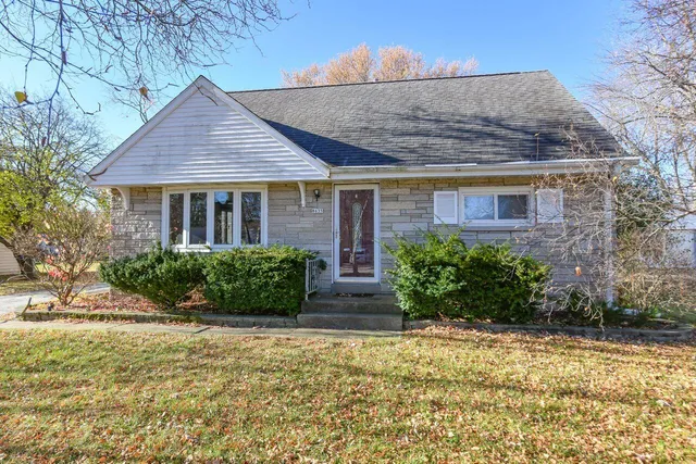 $285,000 | 8635 North 53rd Street, Brown Deer, WI 53223