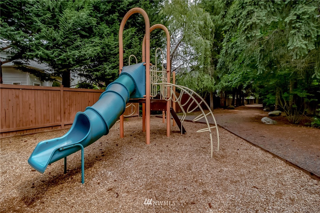 18804 19th Drive Southeast Bothell, WA 98012 - Photo 15 of 16