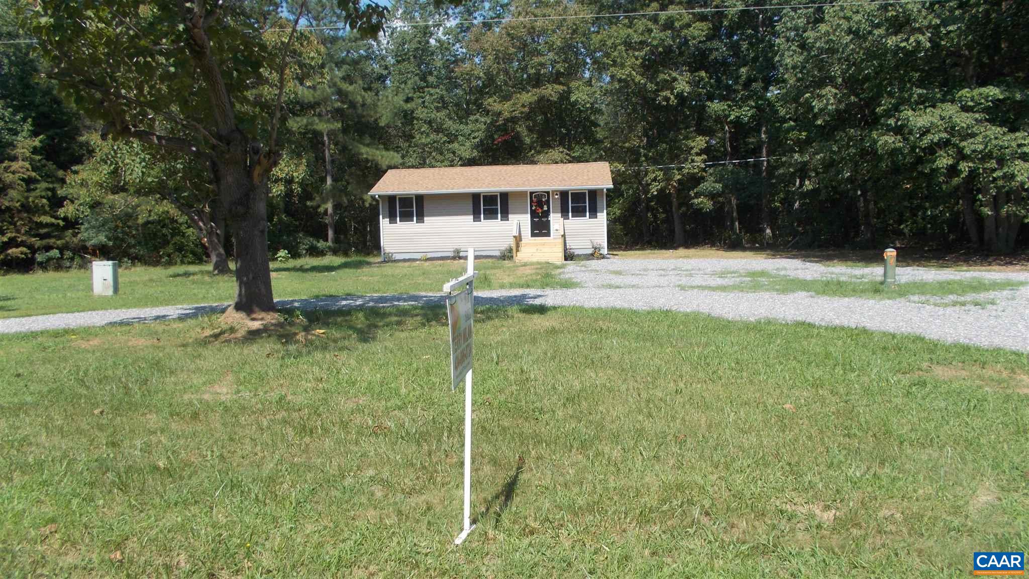 1559 Johnson Road Mineral, VA 23117 - Photo 3 of 19 Gallery Image 3
