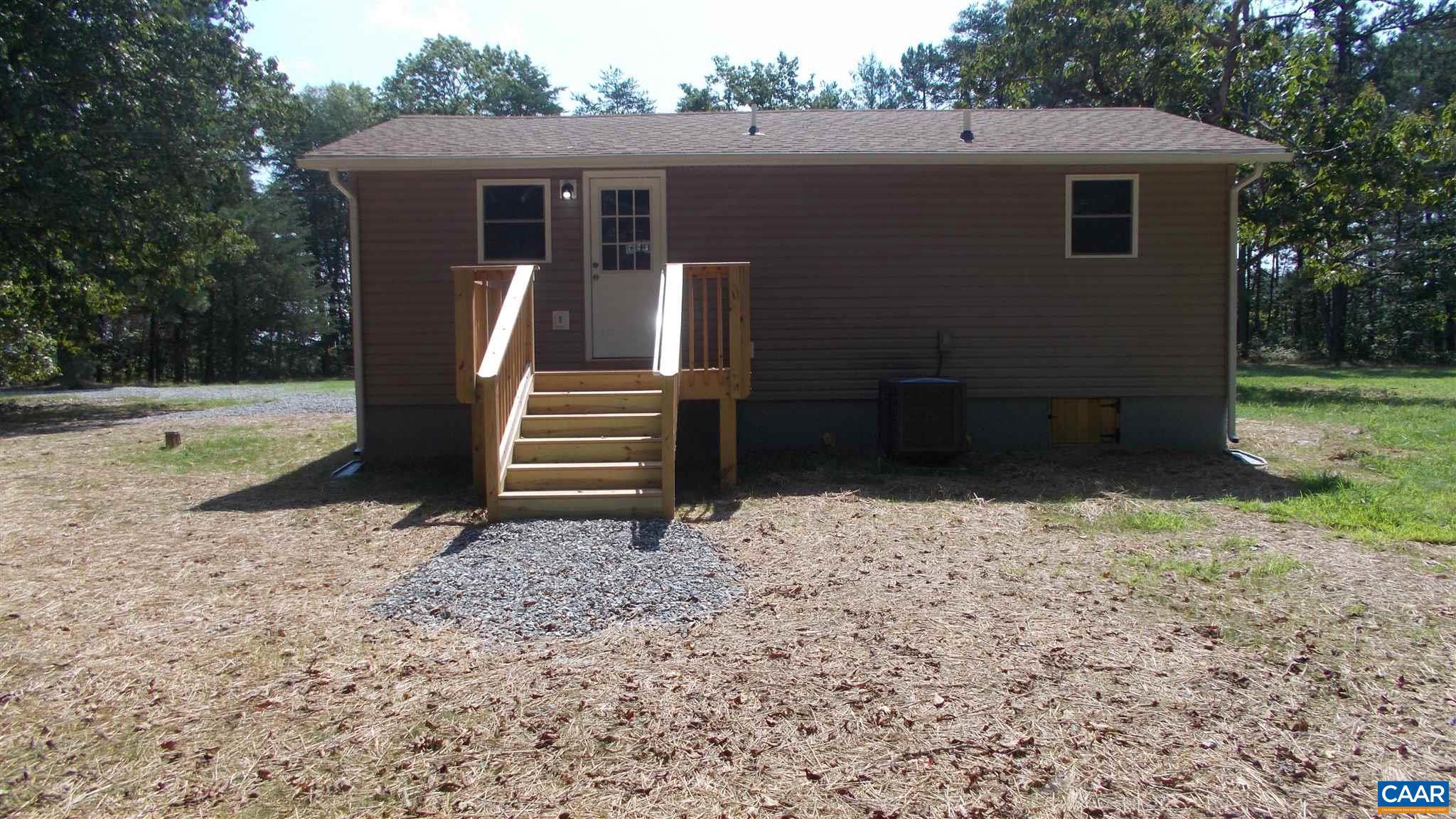 1559 Johnson Road Mineral, VA 23117 - Photo 4 of 19 Gallery Image 4
