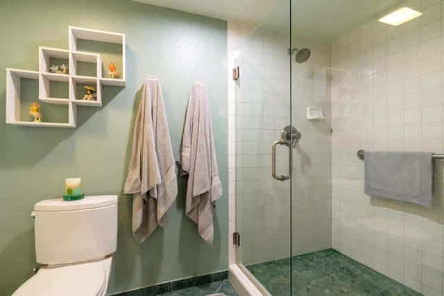 $400,000 | 41830 Woodhaven Drive East, Palm Desert, CA 92211