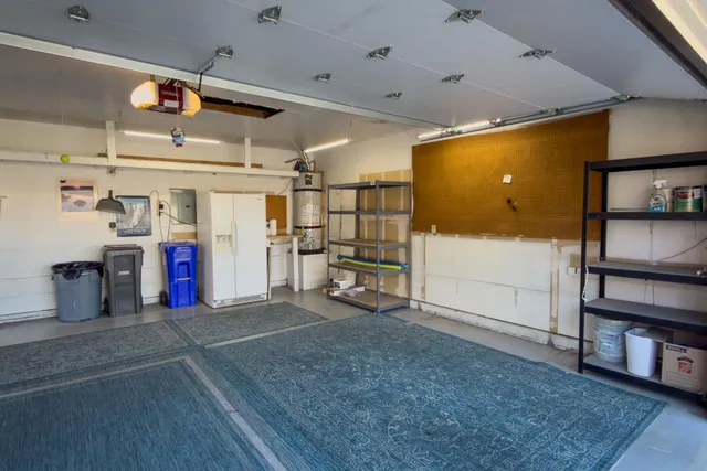 $400,000 | 41830 Woodhaven Drive East, Palm Desert, CA 92211