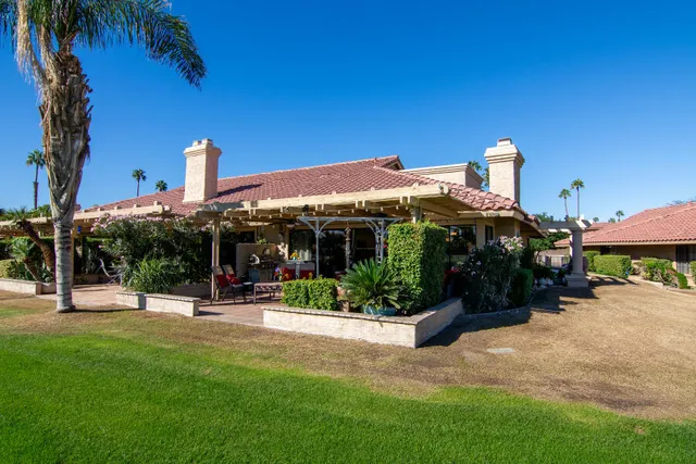 $400,000 | 41830 Woodhaven Drive East, Palm Desert, CA 92211