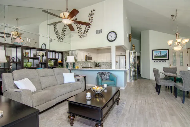 $400,000 | 41830 Woodhaven Drive East, Palm Desert, CA 92211