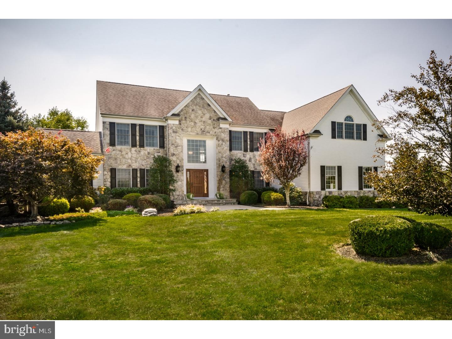 3 Hunters Ridge Drive Pennington, NJ 08534 - Photo 1 of 25