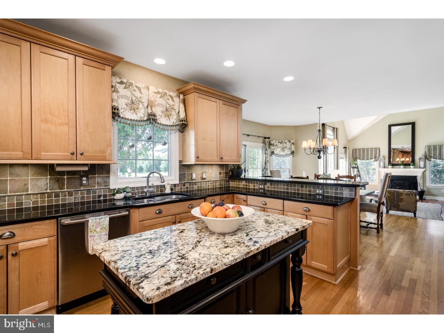 3 Hunters Ridge Drive Pennington, NJ 08534 - Photo 5 of 25